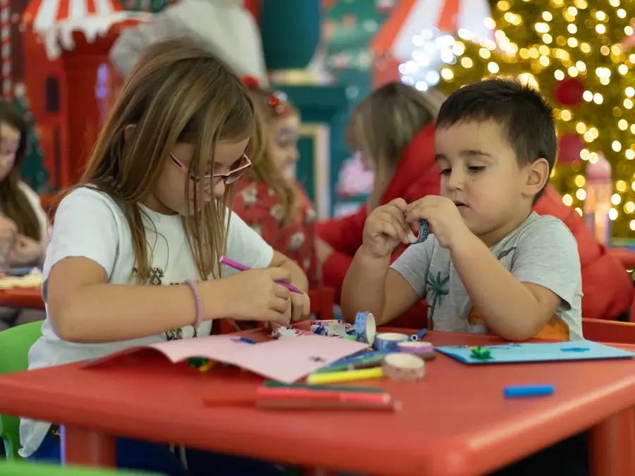 Ateliers créatifs de noël pour enfants
