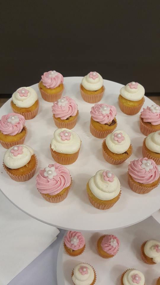 Bar à gourmandises (cupcakes, donuts...)