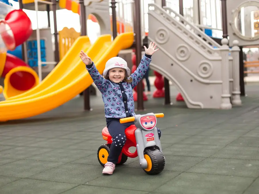 Bovelo (apprentissage du vélo) et Babyland (espace petite enfance)