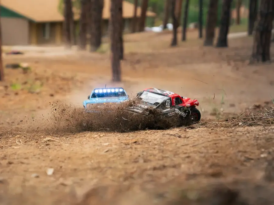 Buggy et modélisme téléguidé : courses de voitures RC