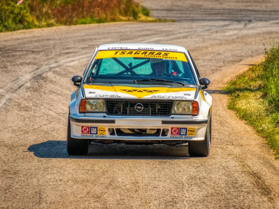Rallye en voitures anciennes : team building et chasse au trésor