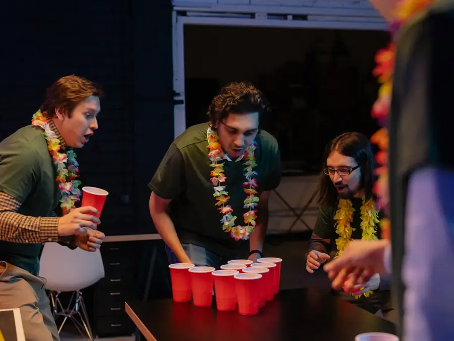 Bière pong géant : un jeu d'adresse XXL pour soirée